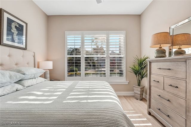 7002 Dominica DR, Naples, FL 34113