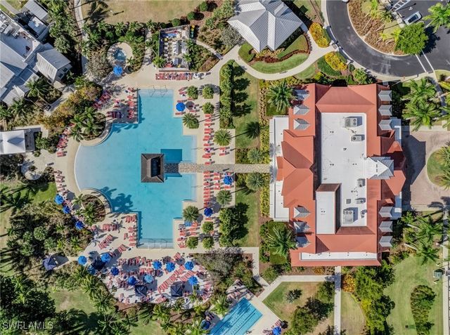 7002 Dominica DR, Naples, FL 34113