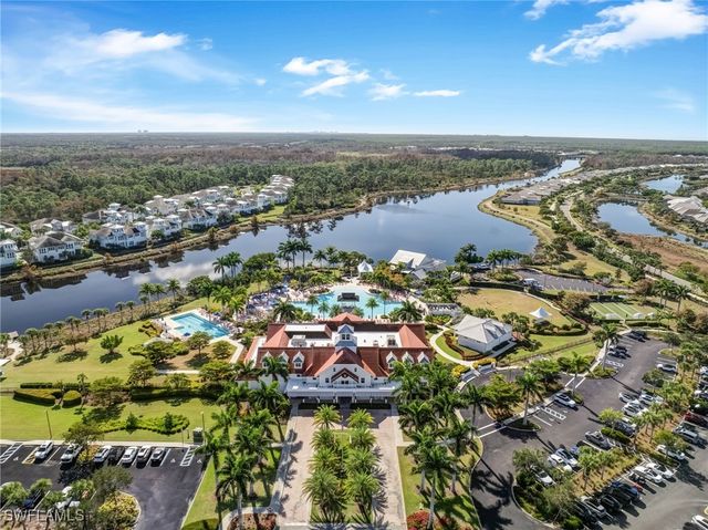 7002 Dominica DR, Naples, FL 34113