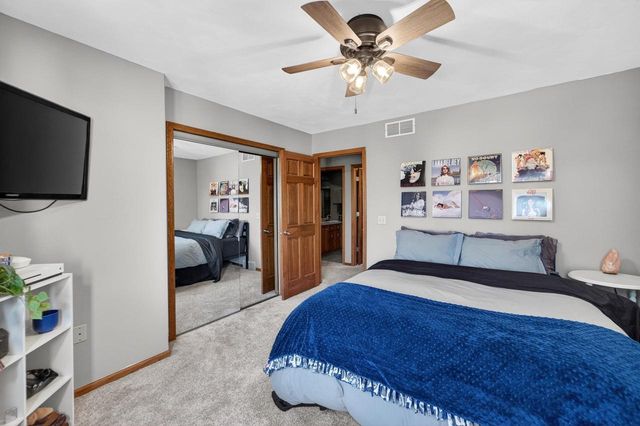 404 Doral Court, Waunakee, WI 53597