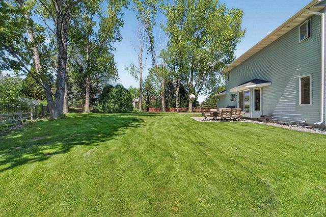 404 Doral Court, Waunakee, WI 53597