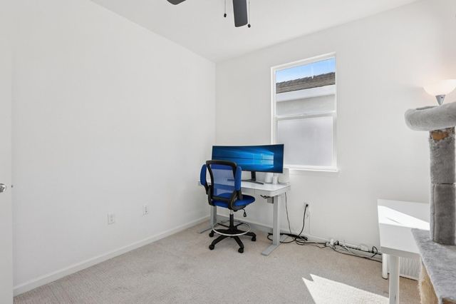 2413 Seaside Rd, Lathrop, CA 95330