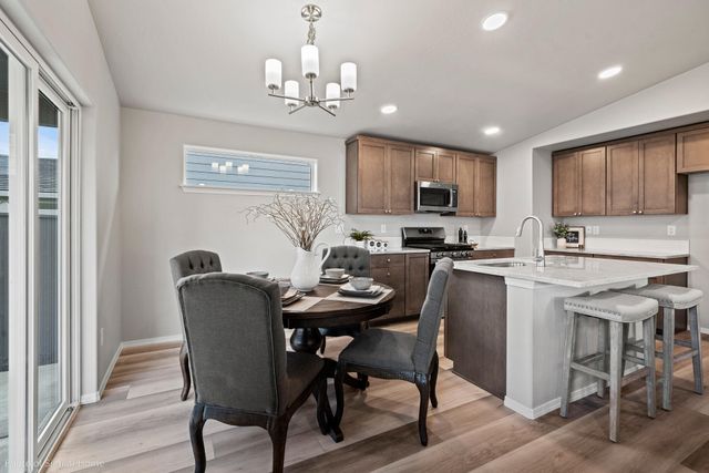 21541 NE Gather Place, Bend, OR 97702