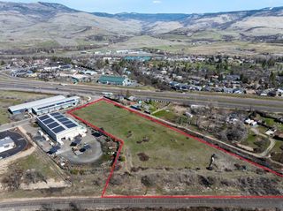 799 E Jefferson Avenue, Ashland, OR 97520