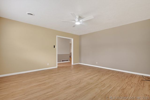114 Ramblewood, Bartlesville, OK 74003