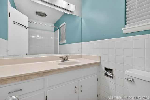 114 Ramblewood, Bartlesville, OK 74003