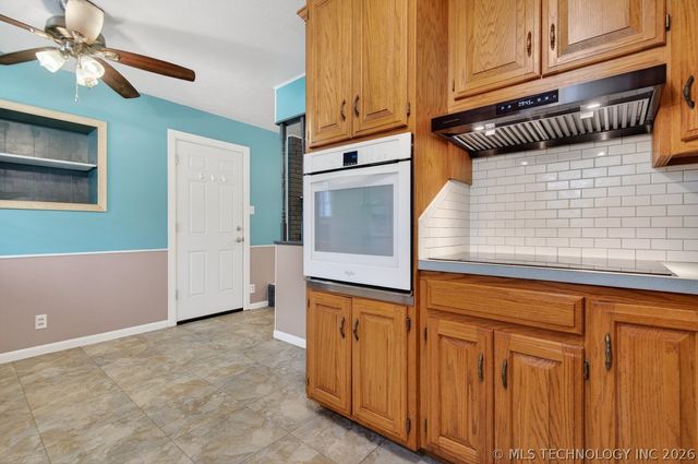 114 Ramblewood, Bartlesville, OK 74003