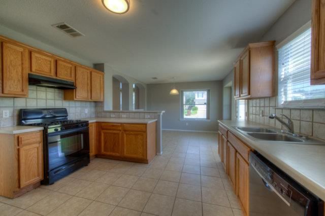 572 Woodsorrel WAY, Round Rock, TX 78665