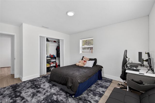 303 E HOLLYWOOD ST, Tampa, FL 33604