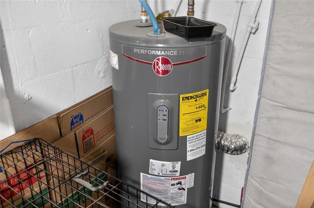 303 E HOLLYWOOD ST, Tampa, FL 33604