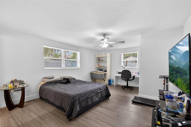 303 E HOLLYWOOD ST, Tampa, FL 33604