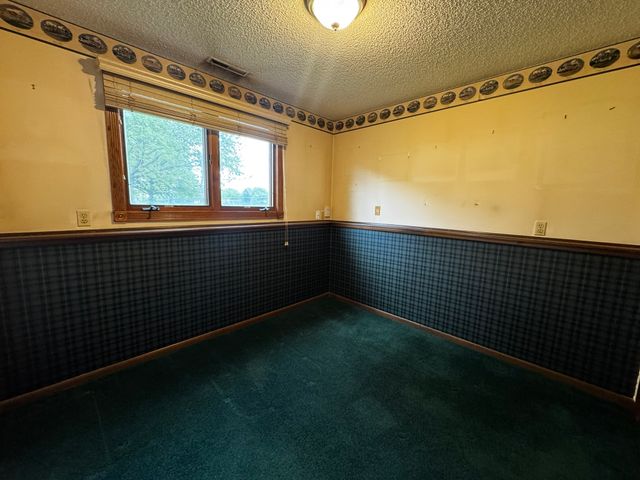 414 NE 9th Street, Ankeny, IA 50021