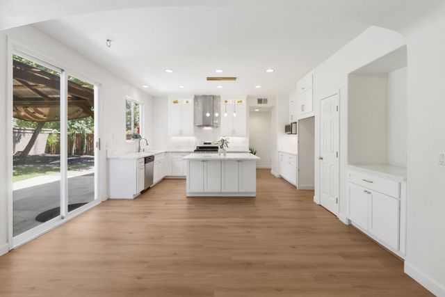 648 Spaulding Dr, Roseville, CA 95678