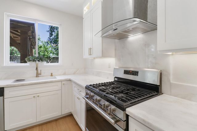 648 Spaulding Dr, Roseville, CA 95678