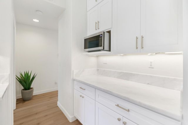 648 Spaulding Dr, Roseville, CA 95678