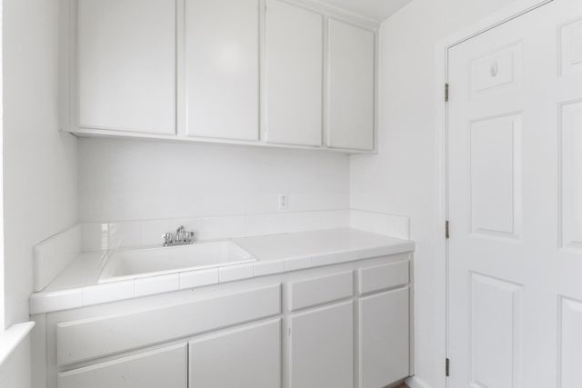 648 Spaulding Dr, Roseville, CA 95678