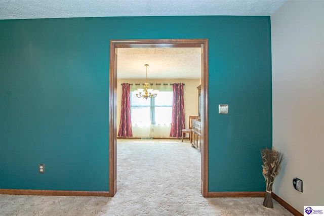 11441 Rineyville Road, Vine Grove, KY 40175
