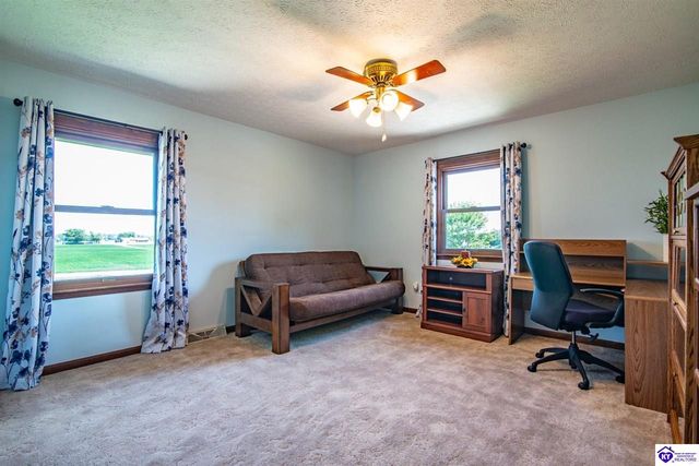 11441 Rineyville Road, Vine Grove, KY 40175