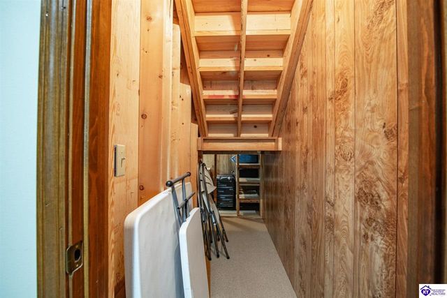 11441 Rineyville Road, Vine Grove, KY 40175