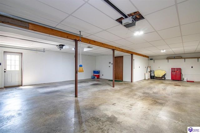 11441 Rineyville Road, Vine Grove, KY 40175