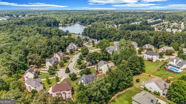 520 MONARCH LAKE Way, Stockbridge, GA 30281