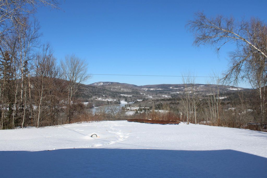 1579 Monroe Road, Littleton, NH 03561