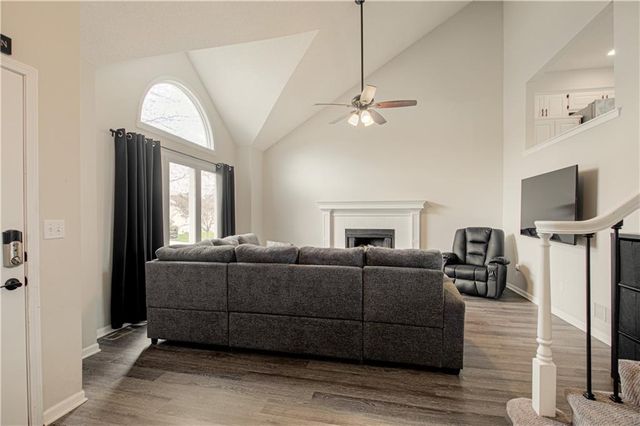 17230 W 156th Terrace, Olathe, KS 66062