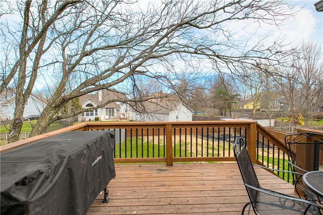 17230 W 156th Terrace, Olathe, KS 66062