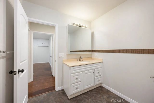 721-723 W Hellman, Alhambra, CA 91803