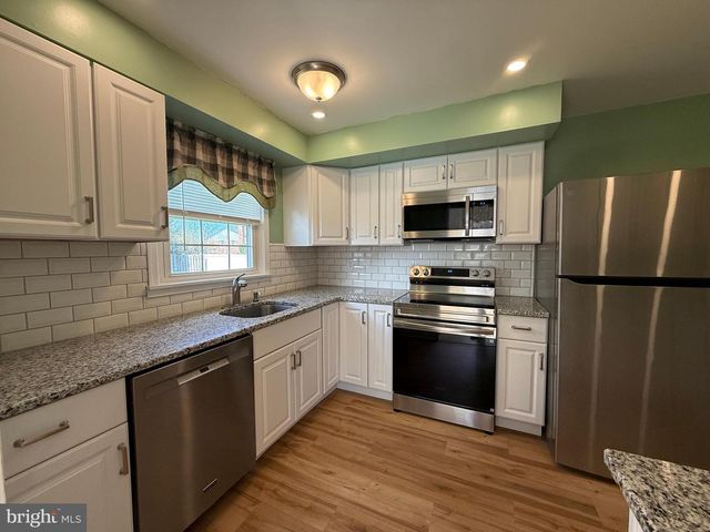 278 ROBERTS DR, King Of Prussia, PA 19406