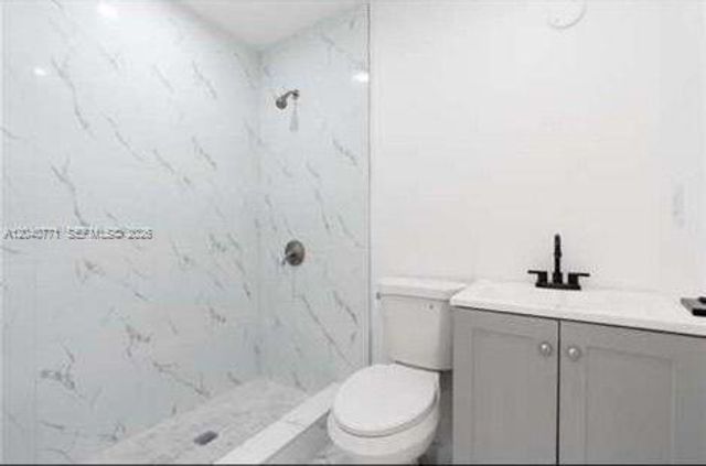 5701 SW 41st Street ., West Park, FL 33023