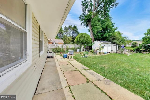 818 E JEFFERSON ST, Rockville, MD 20852