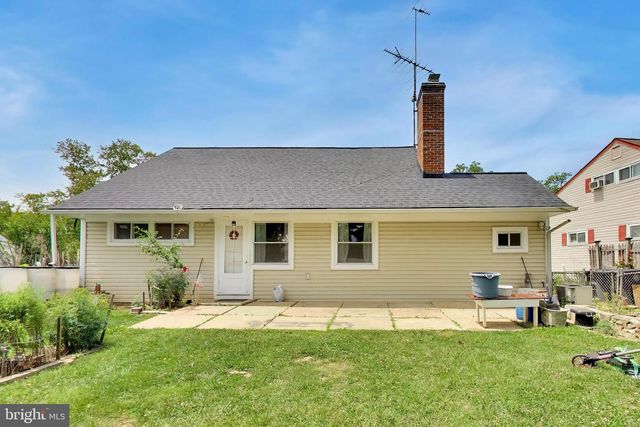 818 E JEFFERSON ST, Rockville, MD 20852