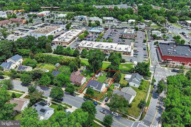818 E JEFFERSON ST, Rockville, MD 20852