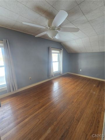 154 East Bacon Street, Sangerfield, NY 13480