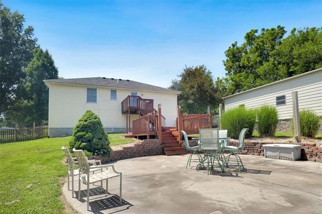 902 Plattsburg Street, Lathrop, MO 64465