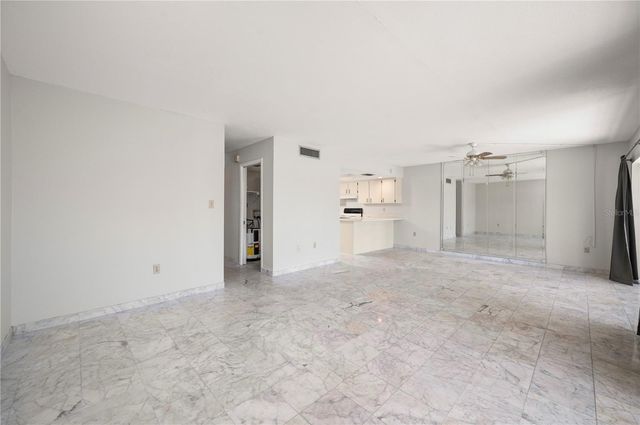 1400 MINEO DRIVE 12T, Punta Gorda, FL 33950