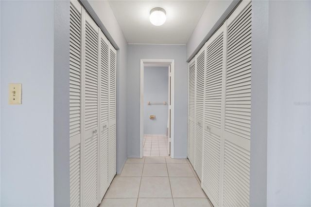 1400 MINEO DRIVE 12T, Punta Gorda, FL 33950