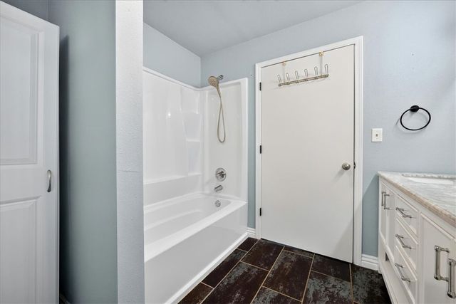 310 Hawkins Avenue, Huntsville, AR 72740