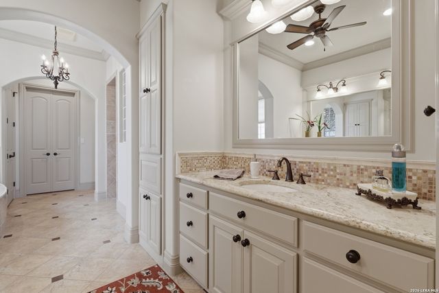 168 Hill Myna Lane, Spring Branch, TX 78070