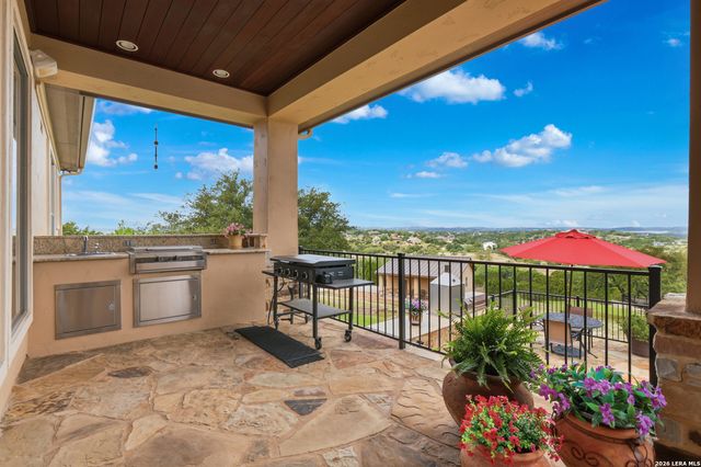 168 Hill Myna Lane, Spring Branch, TX 78070