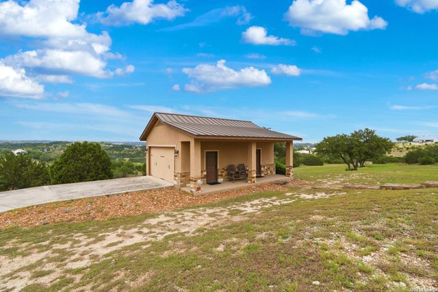 168 Hill Myna Lane, Spring Branch, TX 78070