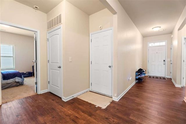 1744 Sandy Trail Drive, Hampton, GA 30228