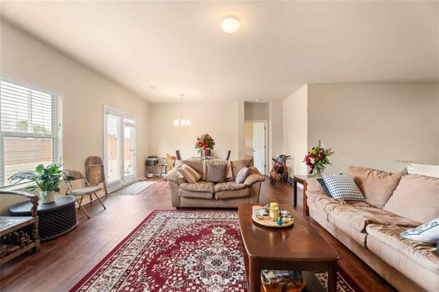 1744 Sandy Trail Drive, Hampton, GA 30228