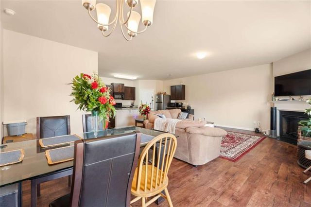 1744 Sandy Trail Drive, Hampton, GA 30228