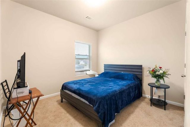 1744 Sandy Trail Drive, Hampton, GA 30228