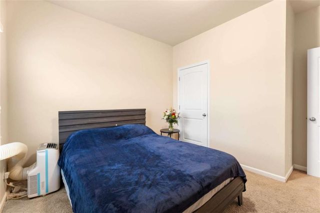 1744 Sandy Trail Drive, Hampton, GA 30228