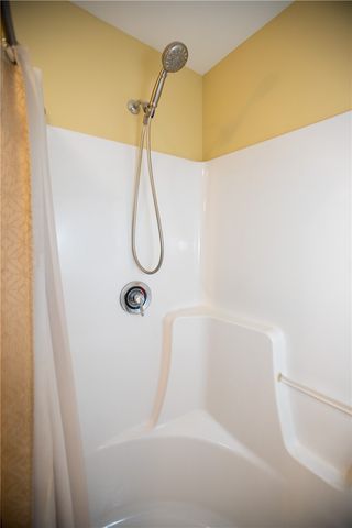 3 Brookscrest Way, Rochester, NY 14611
