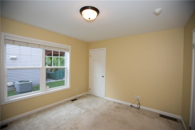 3 Brookscrest Way, Rochester, NY 14611
