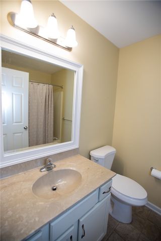 3 Brookscrest Way, Rochester, NY 14611